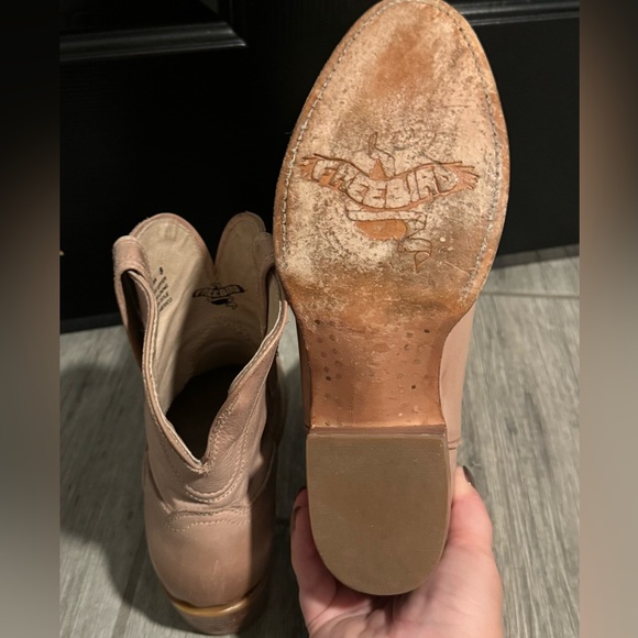 Free Bird Leather Cowboy Boots Pale Pink - Size 8 - Picture 4 of 5